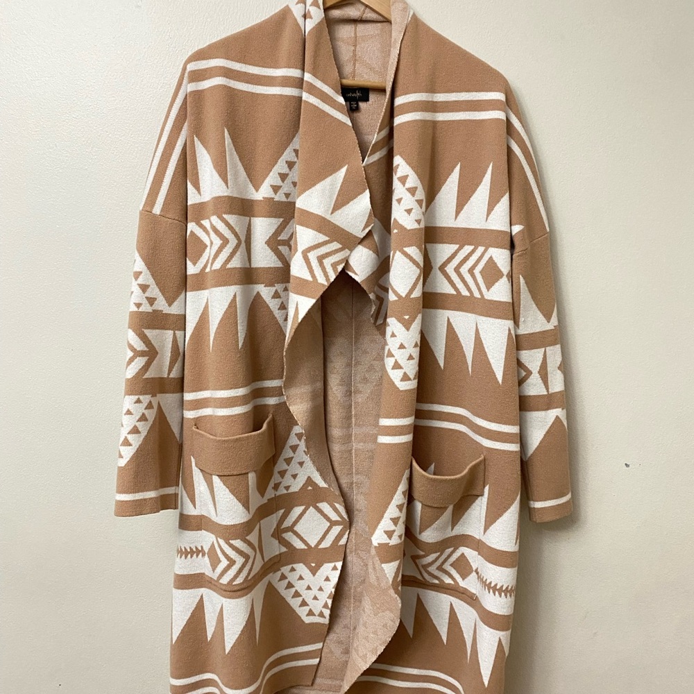 Tan and White Geometric Pattern Sweater